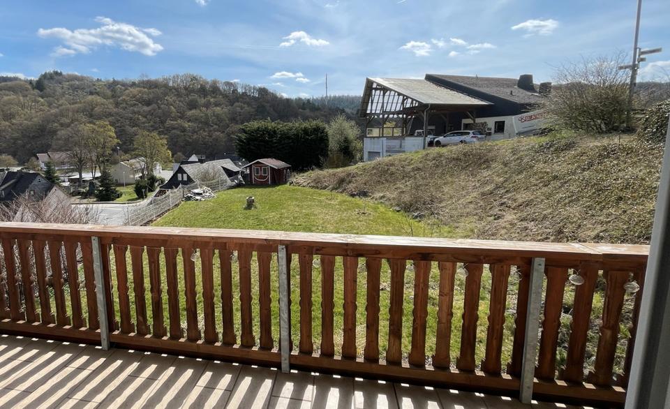 Etagenwohnung Dillenburg Oberscheld - 4 Zimmer, 110 m&sup2;, 229.000&euro; | Angebot:26063484