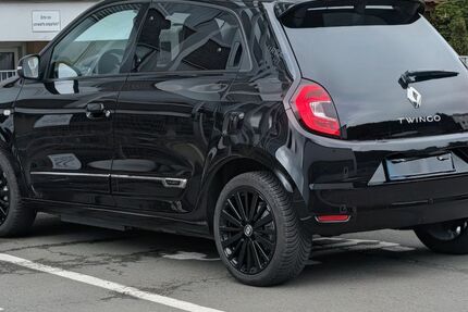 Renault Twingo 22.700 km 14.200 &euro; Hilchenbach 57233