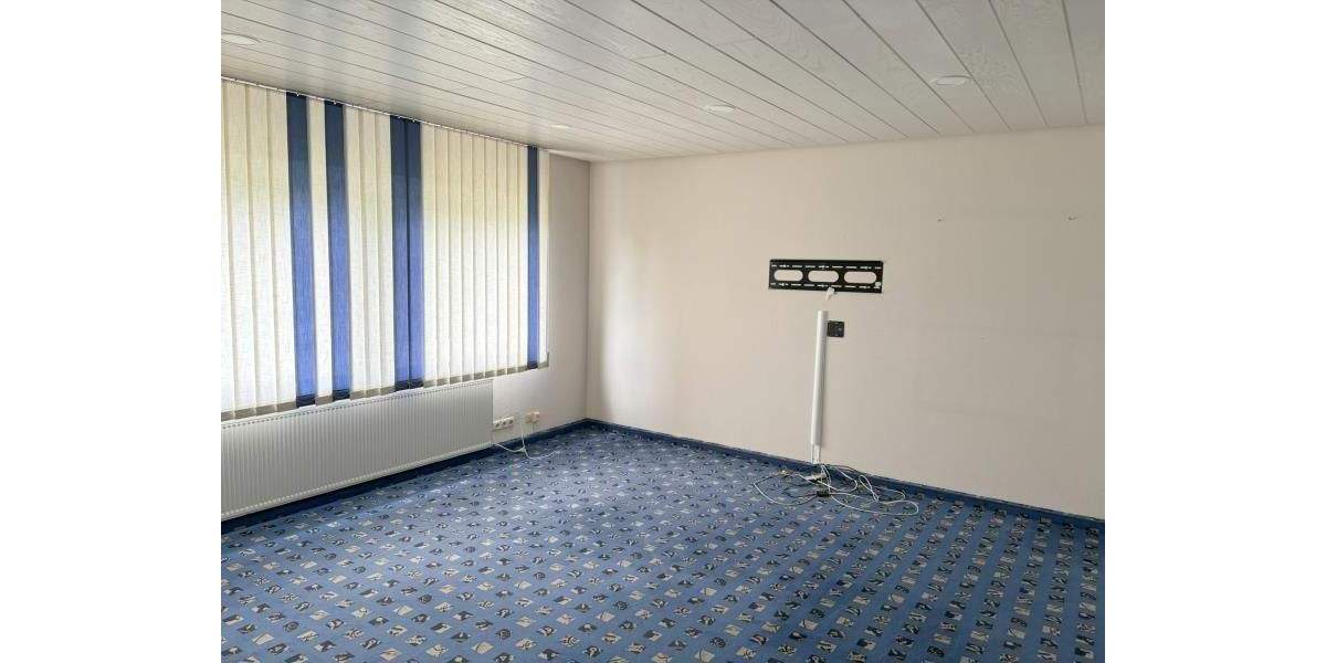 Gewerbeobjekt Bad Marienberg Eichenstruth - 1 Zimmer, 250 m&sup2;, 3.000&euro; | Angebot:25677718