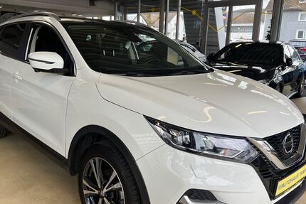 Nissan Qashqai 22.005 km 14.490 &euro; Kreuztal 57223