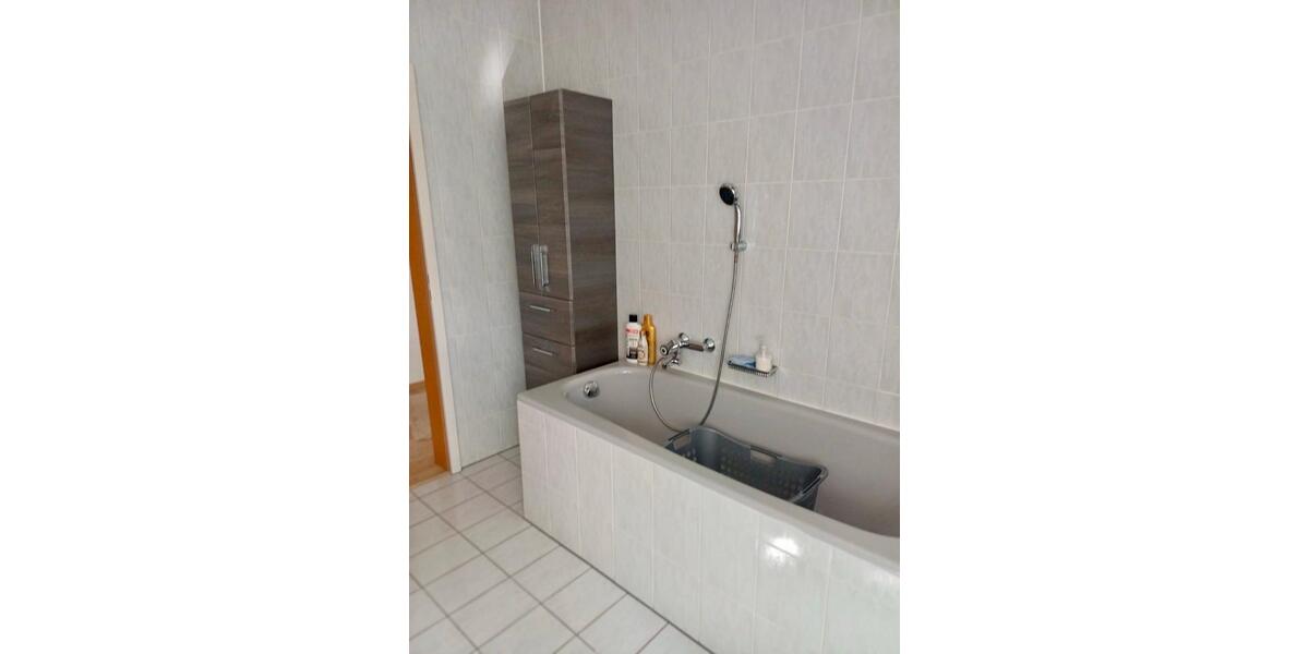 Einfamilienhaus Netphen - 2.5 Zimmer, 121 m&sup2;, 890&euro; | Angebot:26267434