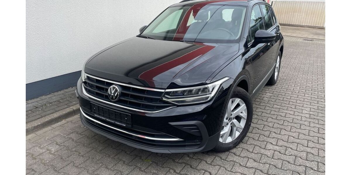 VW Tiguan 59.910 km 28.490 &euro; Zehnhausen 56477