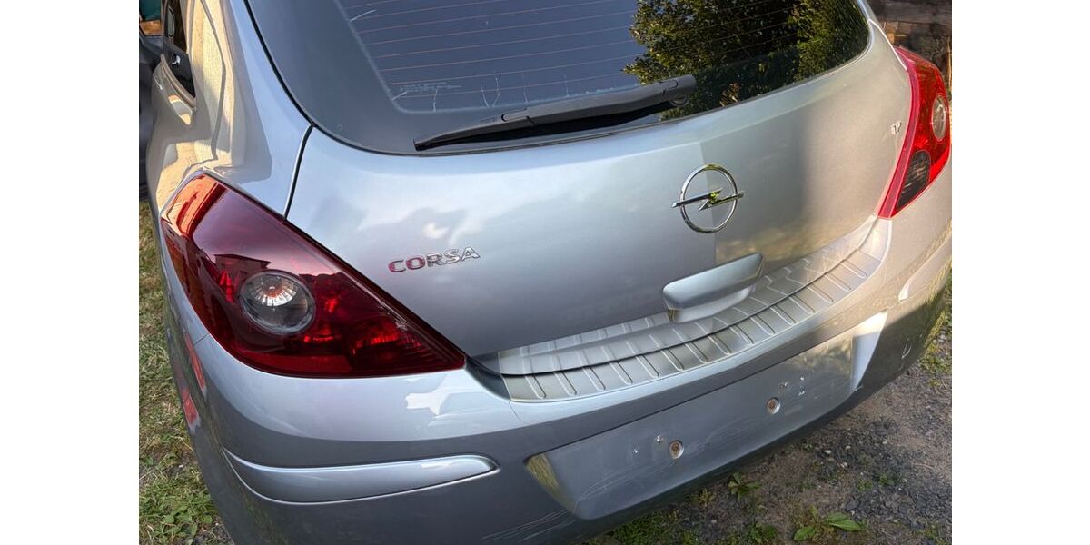 Opel Corsa 231.000 km 1.890 &euro; Malberg 57629