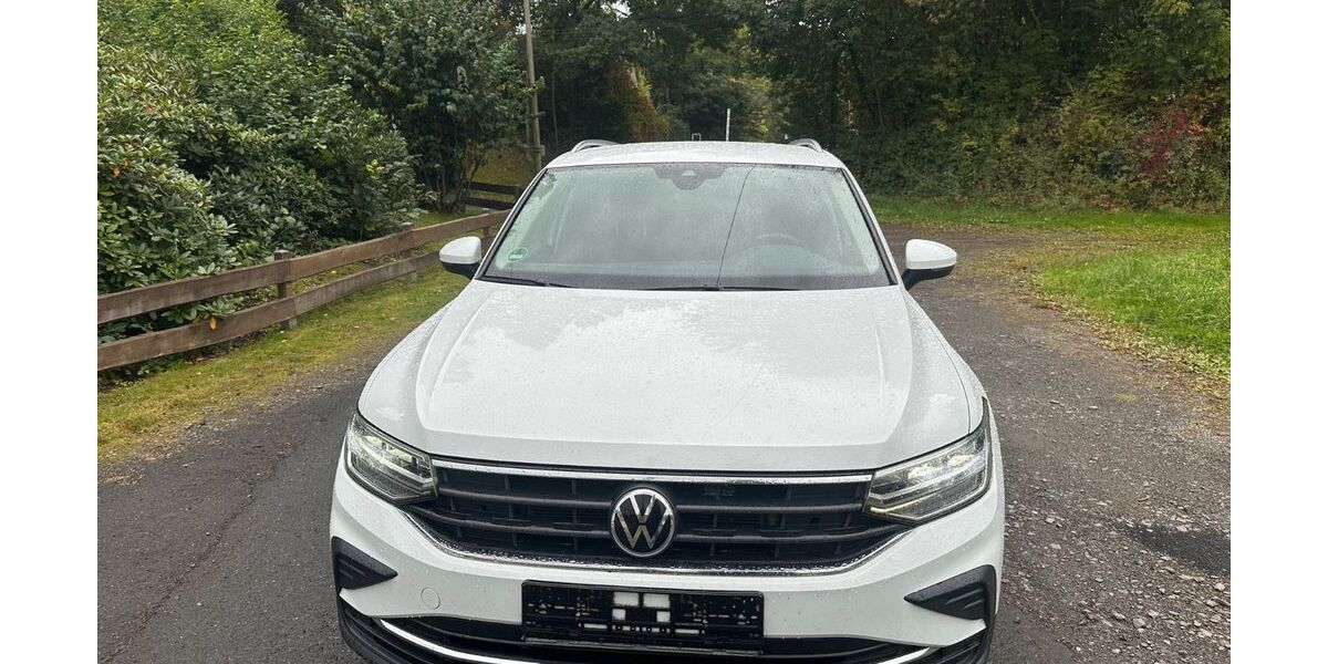 VW Tiguan 162.000 km 20.990 &euro; Kreuztal 57223
