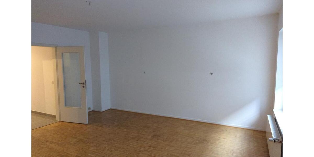 Etagenwohnung Siegen - 3 Zimmer, 80 m&sup2;, 840&euro; | Angebot:24703871