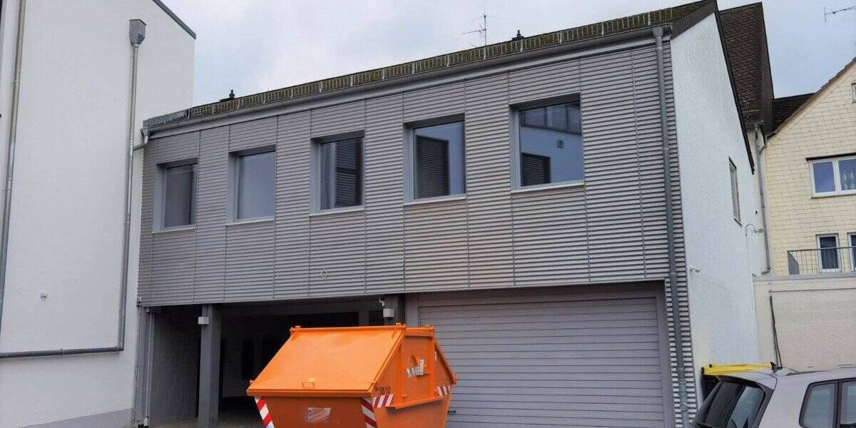 Gewerbeobjekt Herborn - 6 Zimmer, 160 m&sup2;, 1.300&euro; | Angebot:25665411