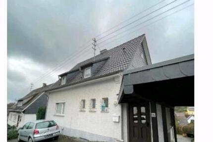 Haus Siegen Weidenau - 320.000&euro; | Angebot:26040034