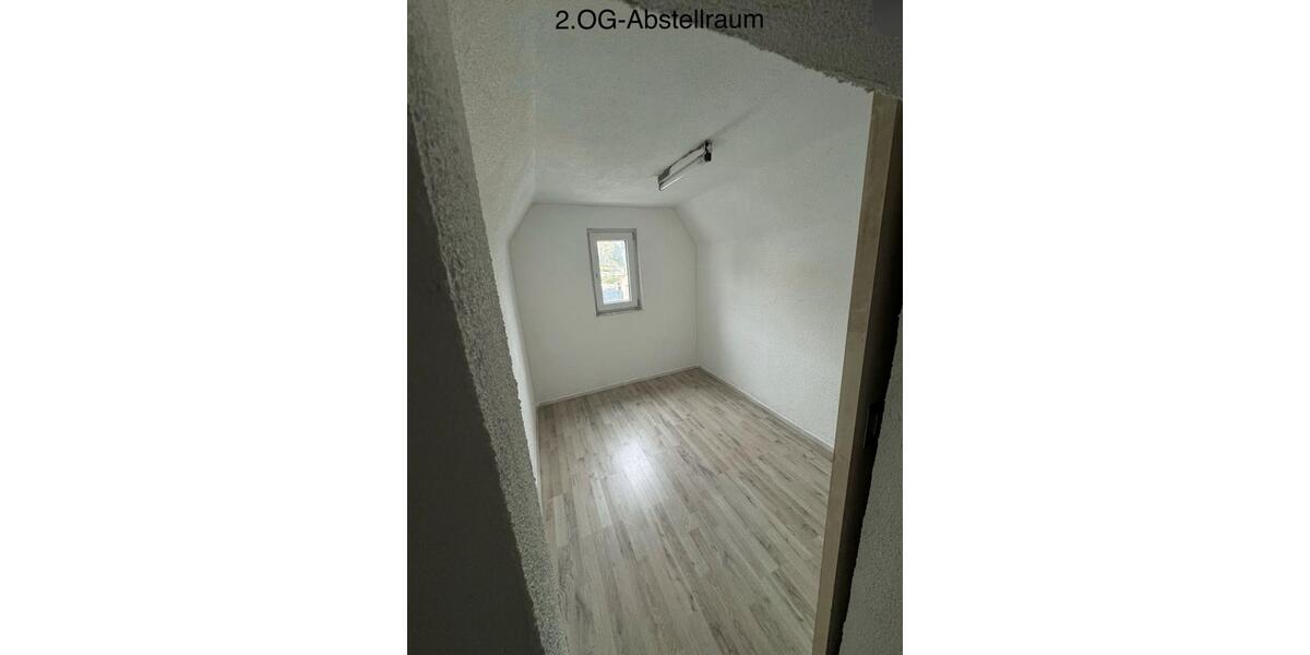 Etagenwohnung Haiger - 3 Zimmer, 85 m&sup2;, 950&euro; | Angebot:25639134