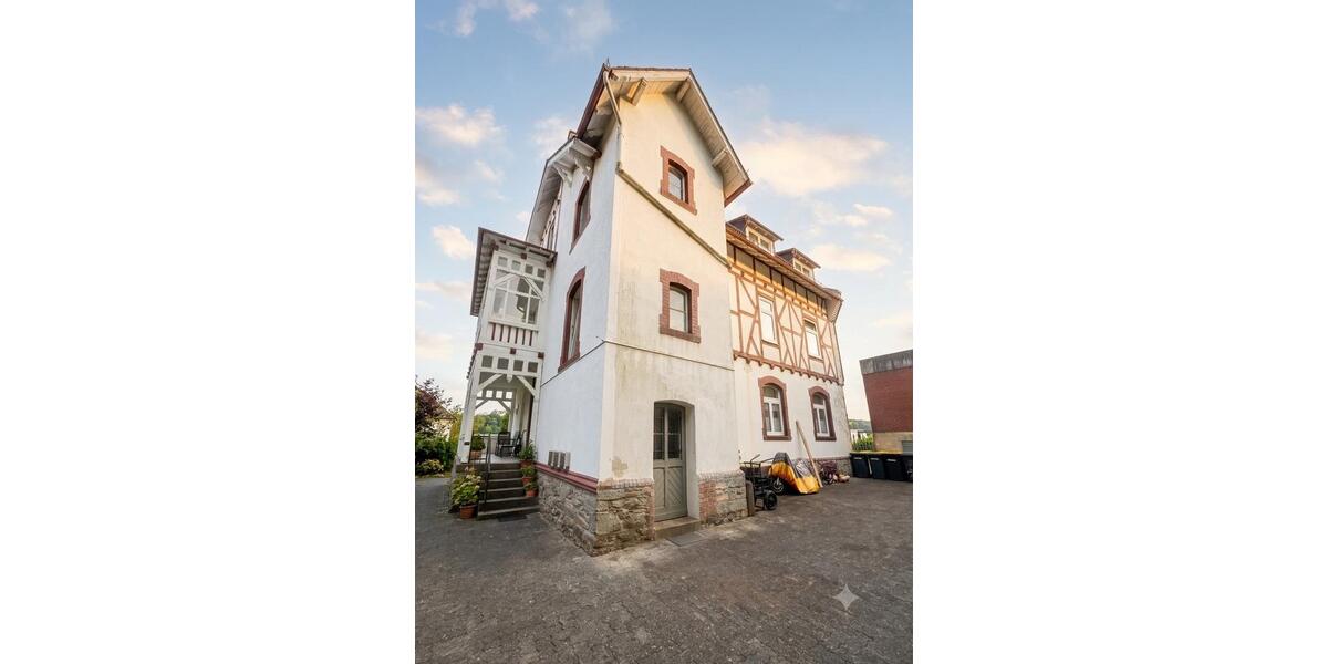 Mehrfamilienhaus, Wohnhaus Dillenburg - 410.000&euro; | Angebot:27009884