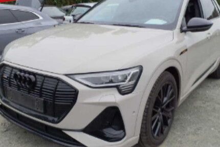 Audi e-tron 129.130 km 34.480 &euro; Herborn 35745