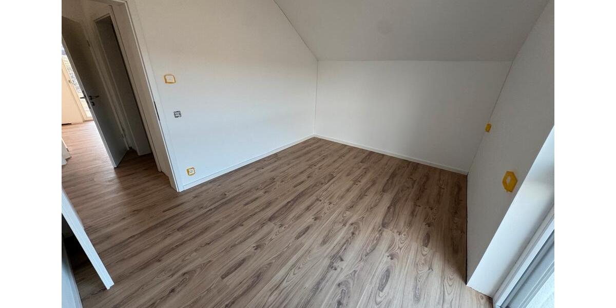 Einfamilienhaus Betzdorf - 6 Zimmer, 137 m&sup2;, 437.000&euro; | Angebot:26739796