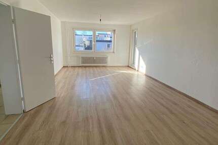 Wohnung Neunkirchen Zeppenfeld - 4 Zimmer, 91 m&sup2;, 419&euro; | Angebot:27098327