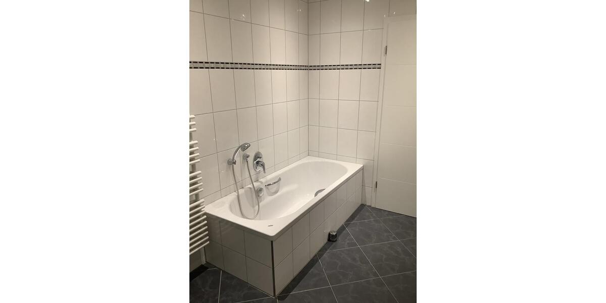Erdgeschoßwohnung Siegen Eiserfeld - 2 Zimmer, 87 m&sup2;, 1.100&euro; | Angebot:25160878