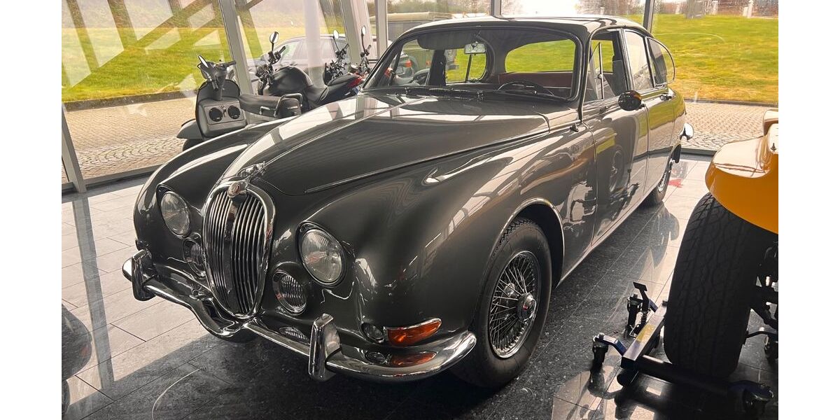 Jaguar MK II 54.000 km 20.500 &euro; Roth 57539
