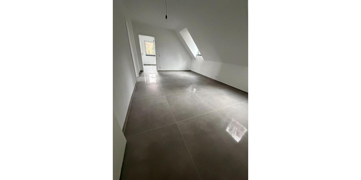 Dachgeschoßwohnung Bad Marienberg (Westerwald) - 3 Zimmer, 56 m&sup2;, 532&euro; | Angebot:25417844