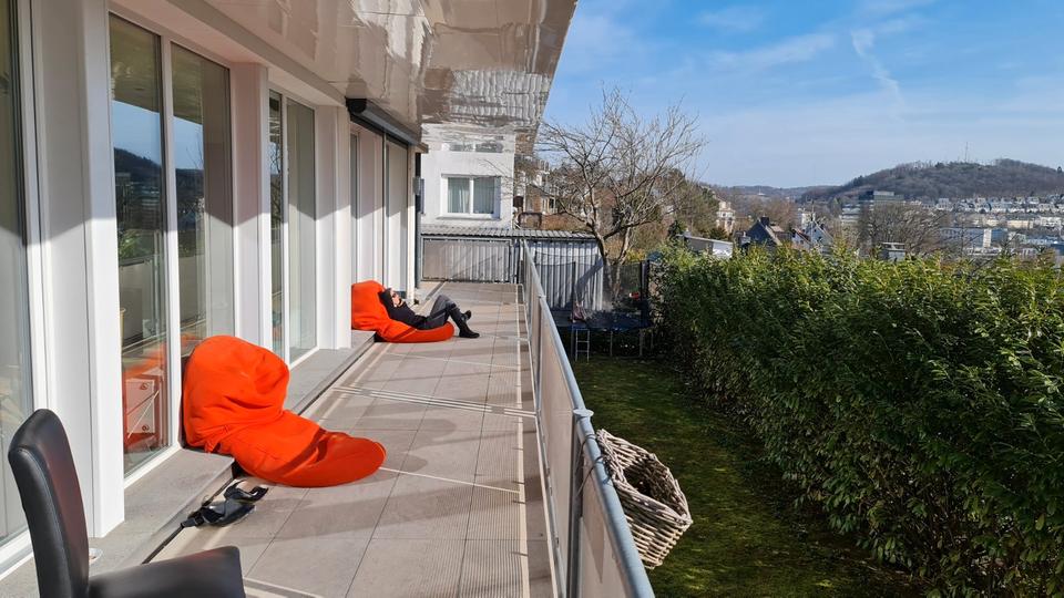 Erdgeschoßwohnung Siegen - 4 Zimmer, 140 m&sup2;, 1.350&euro; | Angebot:26038156