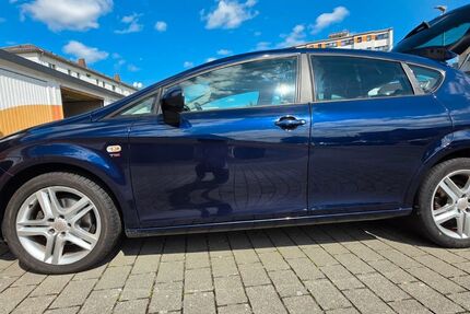 Seat Leon 172.000 km 4.700 &euro; Herborn 35745