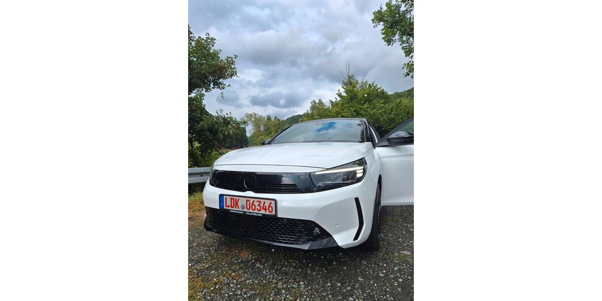 Opel Corsa 24.500 km 15.999 &euro; Dietzhölztal 35716