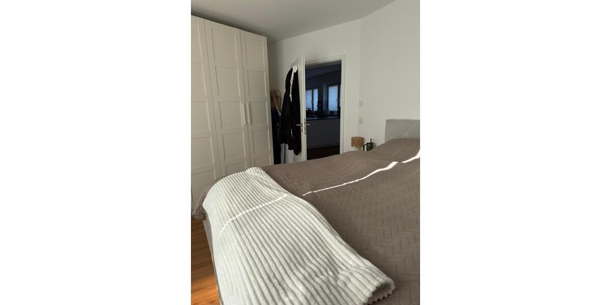 Etagenwohnung Kreuztal - 2 Zimmer, 80 m&sup2;, 960&euro; | Angebot:25992733