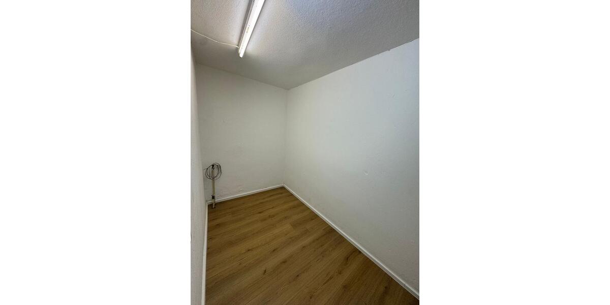 Etagenwohnung Siegen - 3 Zimmer, 95 m&sup2;, 239.000&euro; | Angebot:27266823