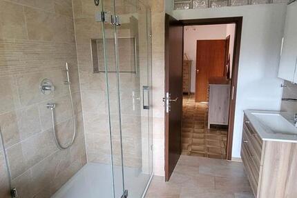 Wohnung Bad Laasphe - 5 Zimmer, 130 m&sup2;, 700&euro; | Angebot:25221271