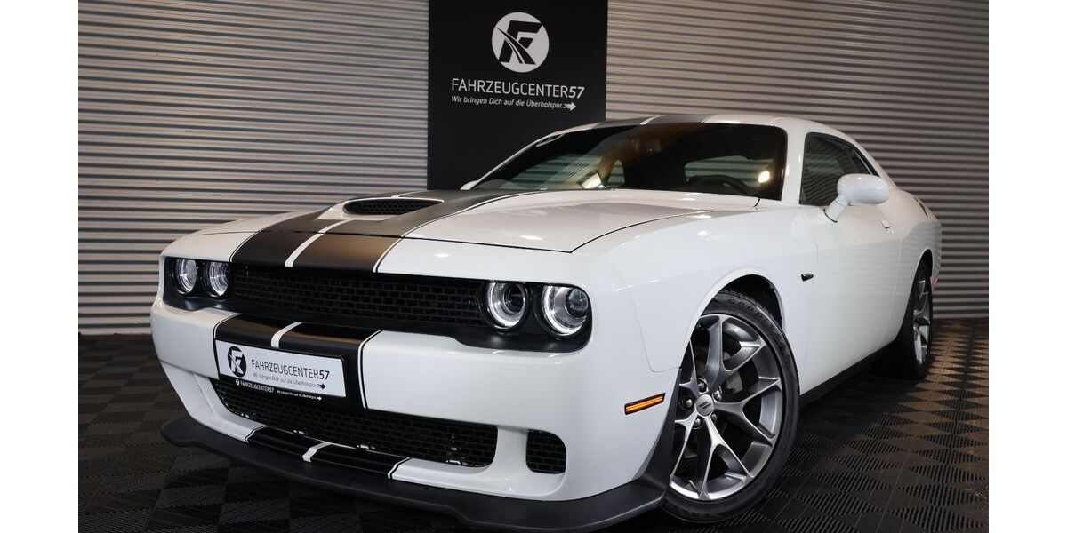 Dodge Challenger 42.922 km 27.450 &euro; Wenden 57482