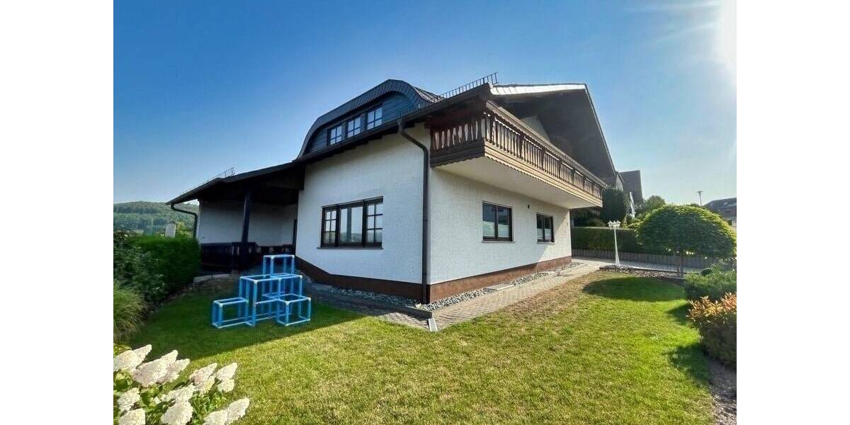 Einfamilienhaus Eschenburg Eibelshausen - 7 Zimmer, 225 m&sup2;, 435.000&euro; | Angebot:25667775