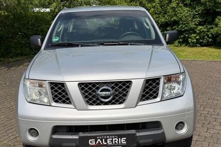 Nissan Pathfinder 165.112 km 10.490 &euro; Lennestadt 57368