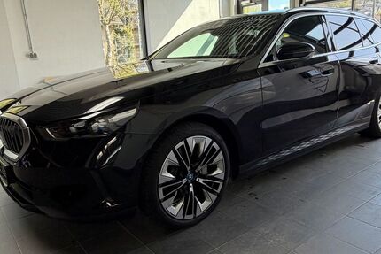 BMW i5 19.800 km 53.950 &euro; Freudenberg 57258