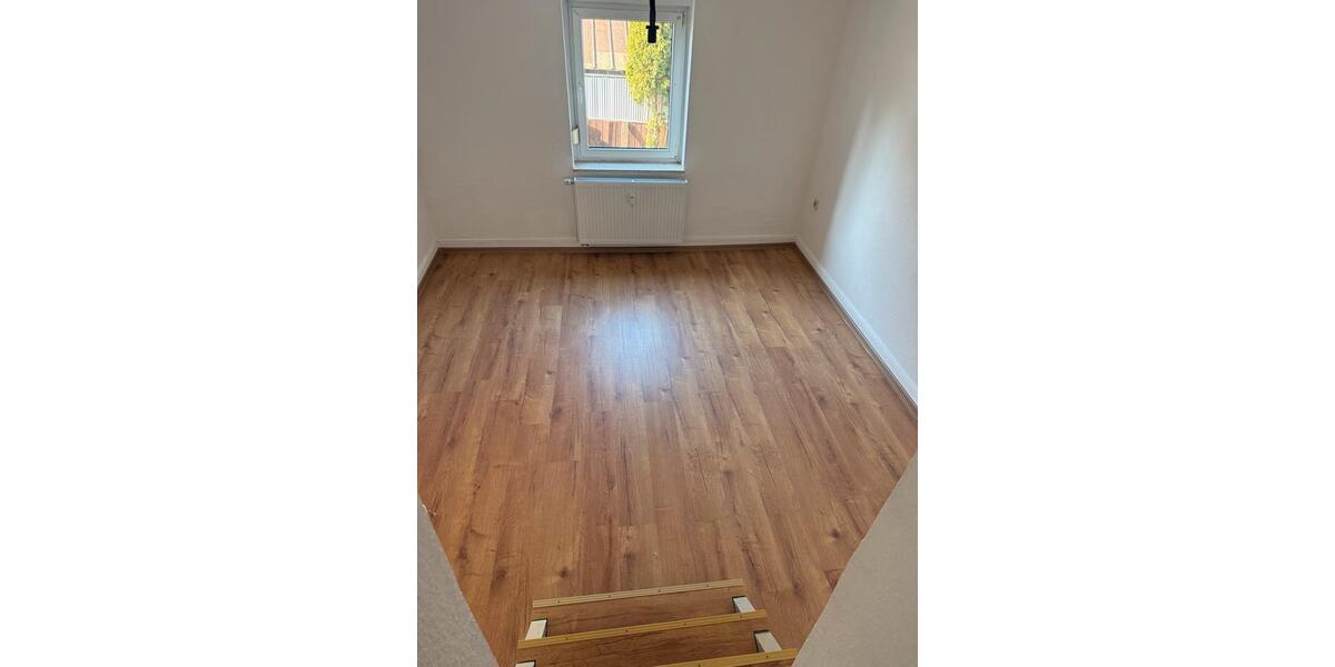 Etagenwohnung Herborn - 3 Zimmer, 65 m&sup2;, 590&euro; | Angebot:25754997