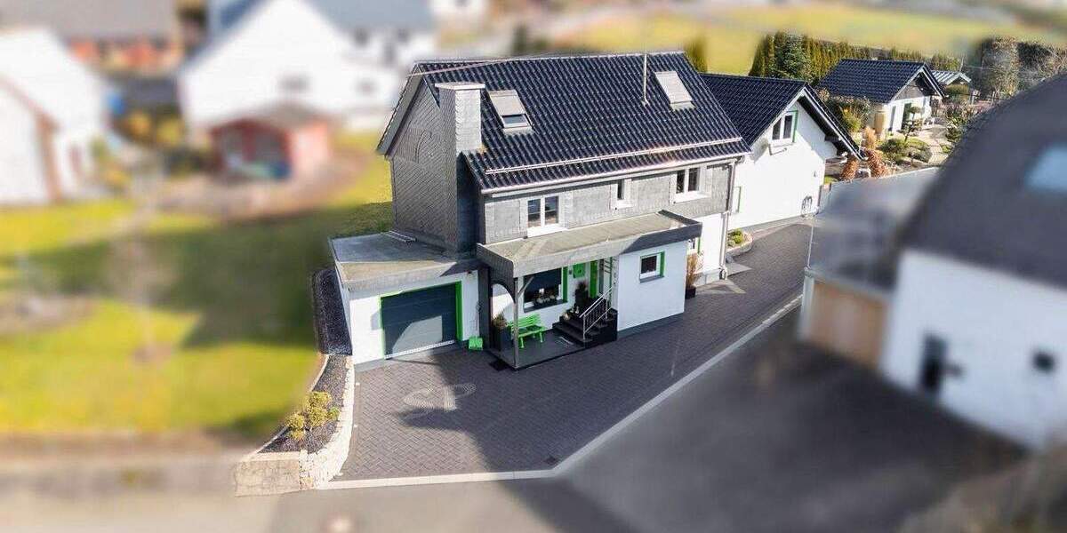 Einfamilienhaus Betzdorf-Gebhardshain VG Gebhardshain VG - 9 Zimmer, 182 m&sup2;, 399.000&euro; | Angebot:25776438