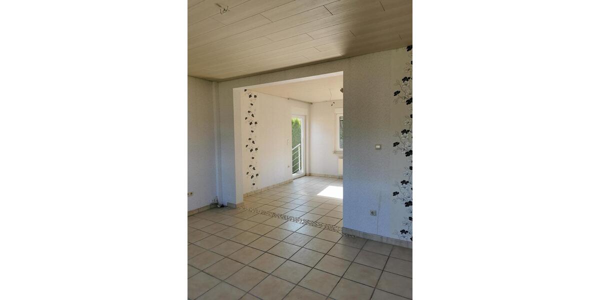 Einfamilienhaus Wilnsdorf - 6 Zimmer, 108 m&sup2;, 229.000&euro; | Angebot:23429457