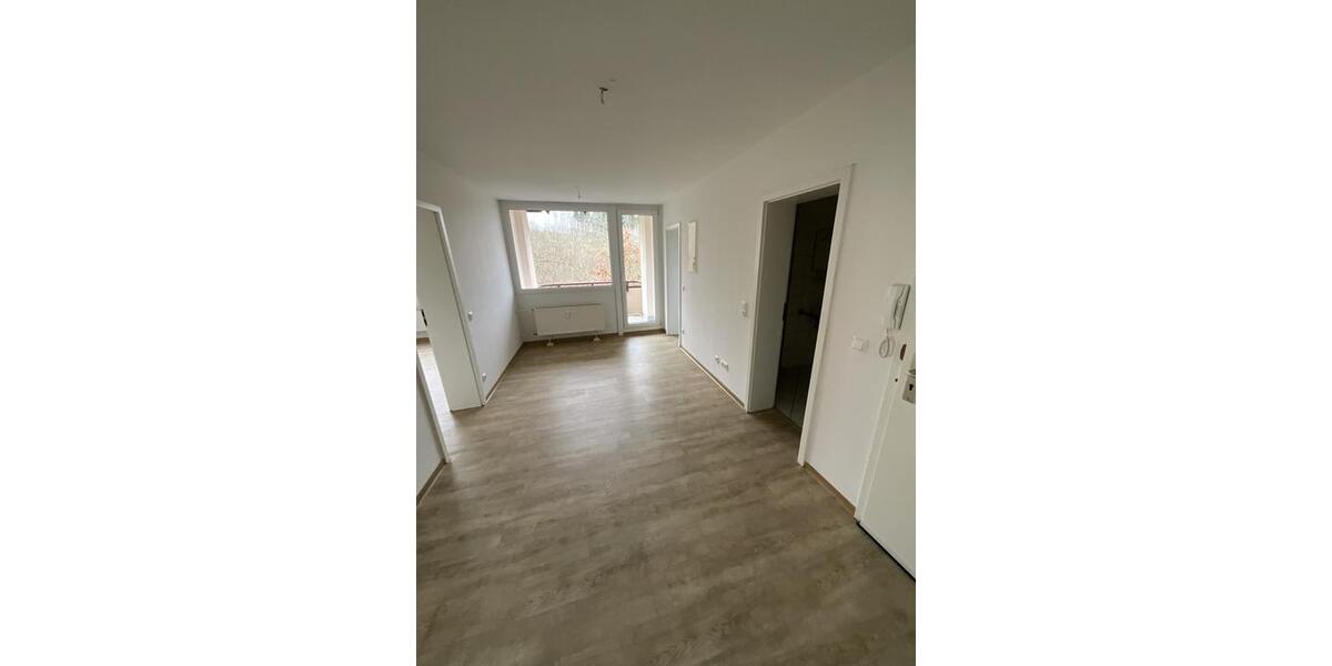 Etagenwohnung Siegen Dillnhütten - 3 Zimmer, 74 m&sup2;, 329&euro; | Angebot:25906409
