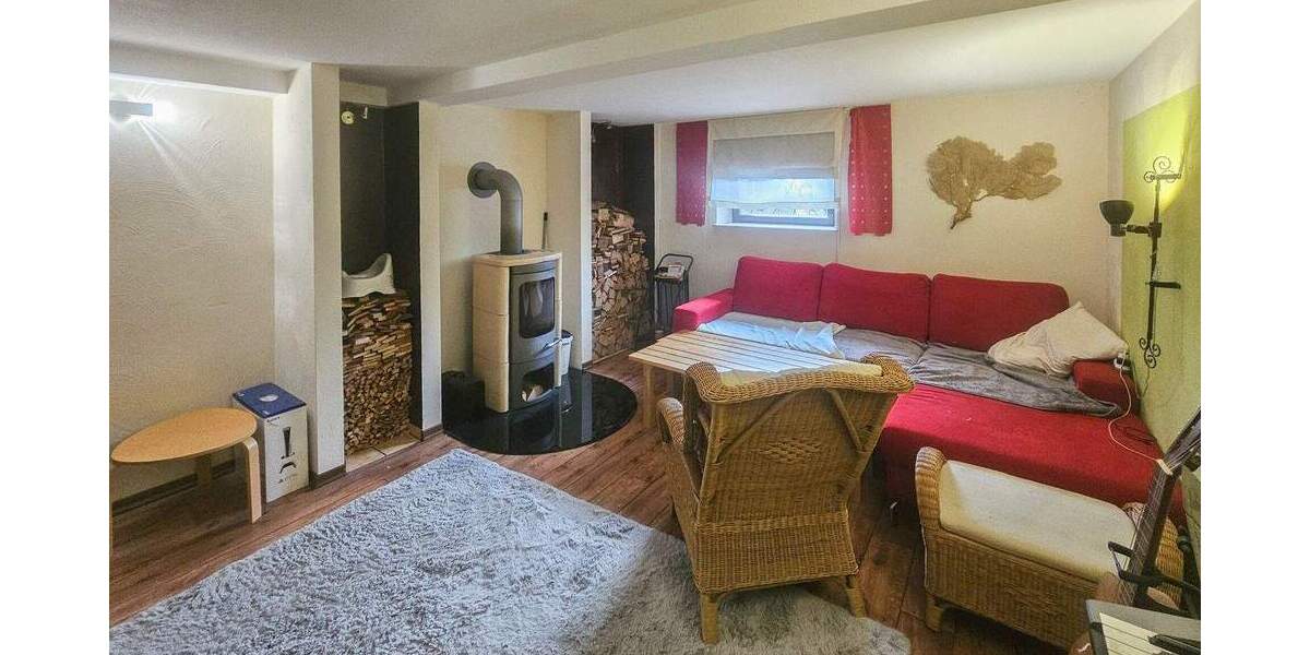 Einfamilienhaus Betzdorf VG - 7 Zimmer, 270 m&sup2;, 398.000&euro; | Angebot:25691805