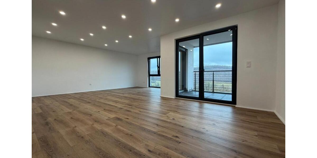 Etagenwohnung Netphen - 2 Zimmer, 95 m&sup2;, 950&euro; | Angebot:26660553