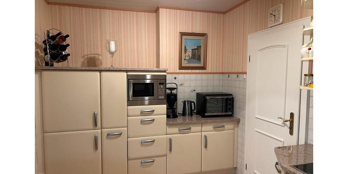 Einfamilienhaus Gebhardshain - 8 Zimmer, 200 m&sup2;, 395.000&euro; | Angebot:25838840