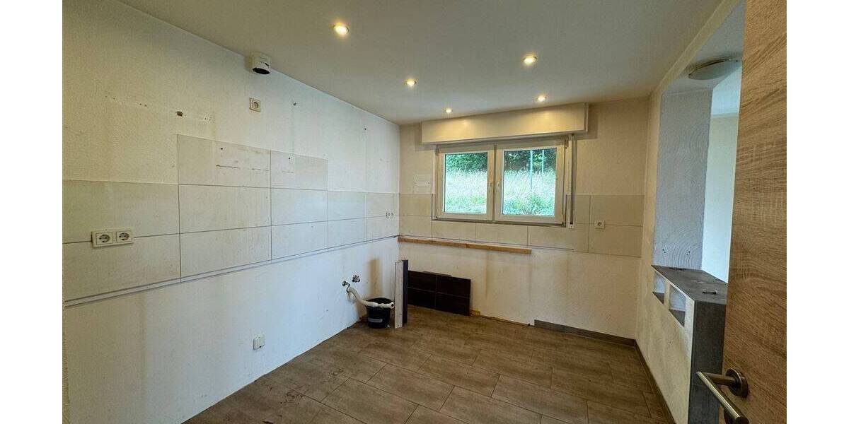 Einfamilienhaus Kirchhundem Oberhundem - 5 Zimmer, 125 m&sup2;, 129.000&euro; | Angebot:25682547