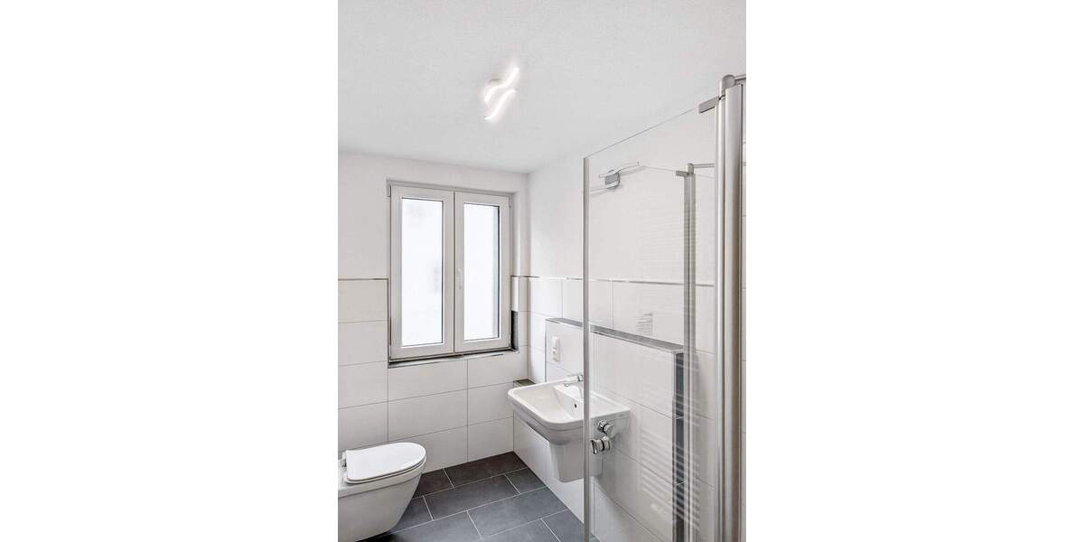 Gewerbeobjekt Bad Laasphe - 9 Zimmer, 899.000&euro; | Angebot:25797964