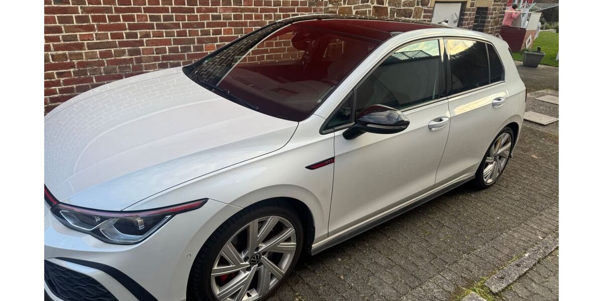 VW Golf 38.557 km 28.345 &euro; Daaden 57567