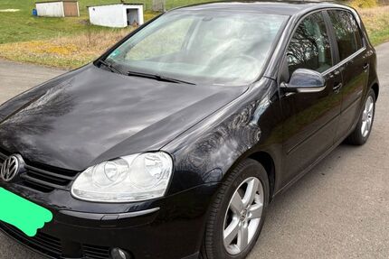 VW Golf 229.000 km 2.200 &euro; Freudenberg 57258