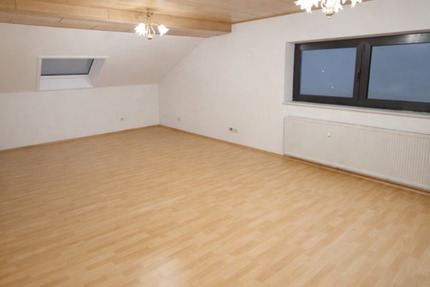 Wohnung Hamm (Sieg) - 3 Zimmer, 120 m&sup2;, 700&euro; | Angebot:25349786