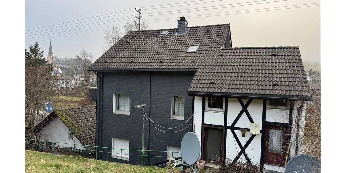 Mehrfamilienhaus, Wohnhaus Kirchhundem Welschen Ennest - 5 Zimmer, 172 m&sup2;, 159.000&euro; | Angebot:25734606