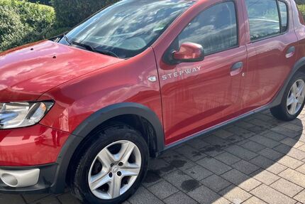Dacia Sandero 77.800 km 6.900 &euro; Kirchhundem 57399