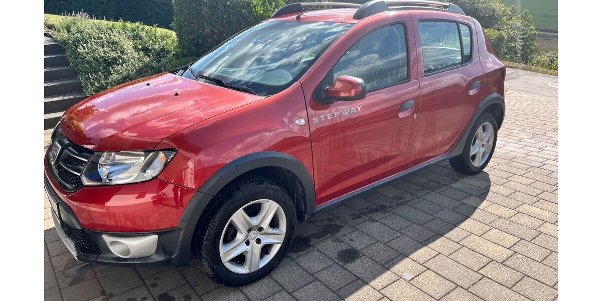 Dacia Sandero 77.800 km 6.900 &euro; Kirchhundem 57399