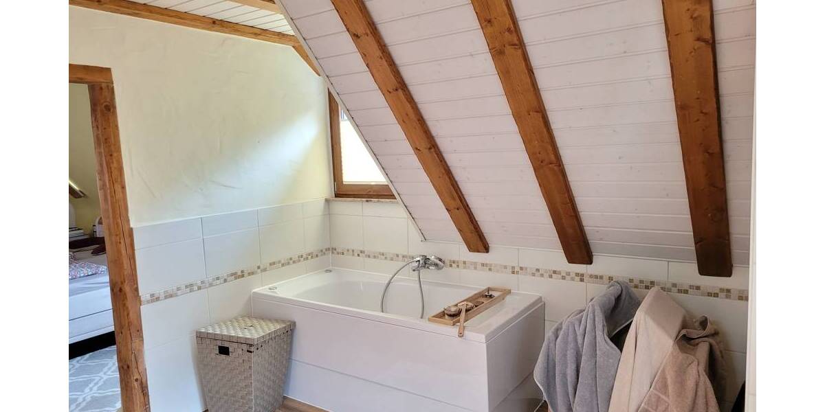 Mehrfamilienhaus, Wohnhaus Siegen / Eiserfeld Eiserfeld - 6 Zimmer, 203 m&sup2;, 469.000&euro; | Angebot:26117751