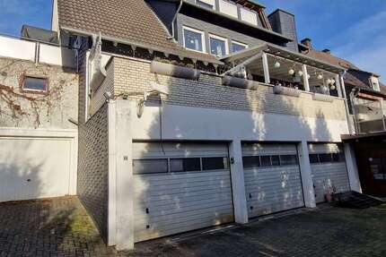 Haus Siegen Dillnhütten - 8 Zimmer, 210 m&sup2;, 429.000&euro; | Angebot:25177501