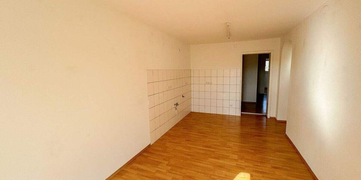 Mehrfamilienhaus, Wohnhaus Zehnhausen bei Rennerod - 6 Zimmer, 230 m&sup2;, 250.000&euro; | Angebot:25691895