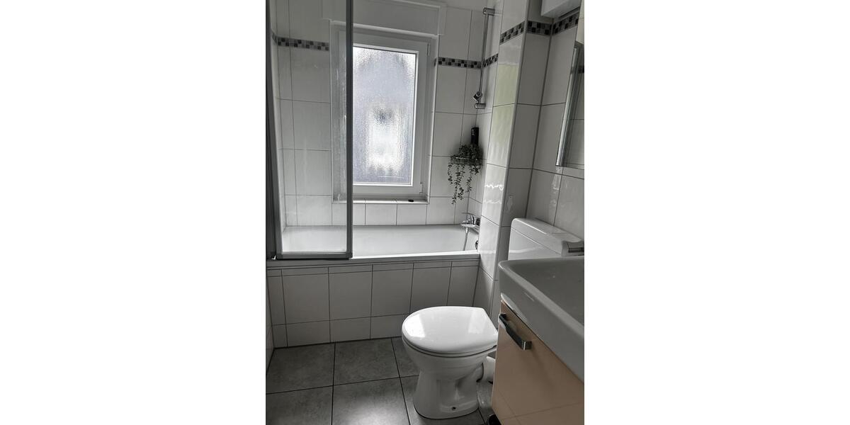 Dachgeschoßwohnung Mudersbach - 3 Zimmer, 70 m&sup2;, 740&euro; | Angebot:26545194