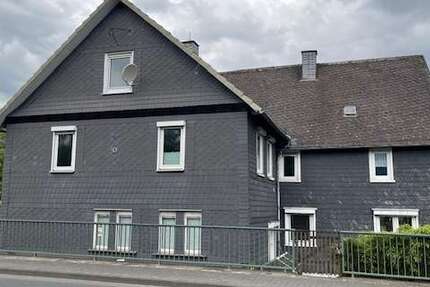 Haus Bad Laasphe - Niederlaasphe Niederlaasphe - 10 Zimmer, 197 m&sup2;, 215.000&euro; | Angebot:21944525