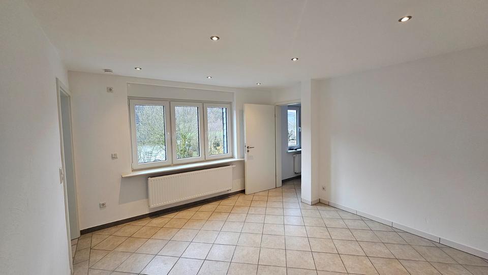 Etagenwohnung Lennestadt - 2 Zimmer, 55 m&sup2;, 500&euro; | Angebot:25903084